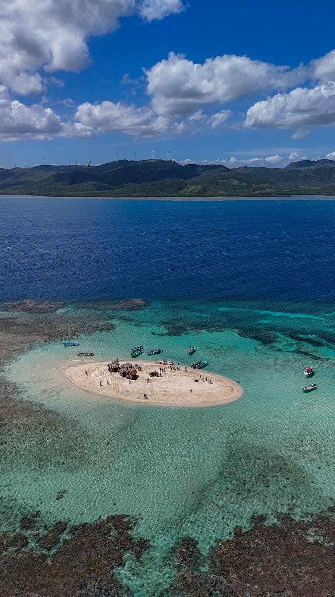 Paradise Island Cayo Arena