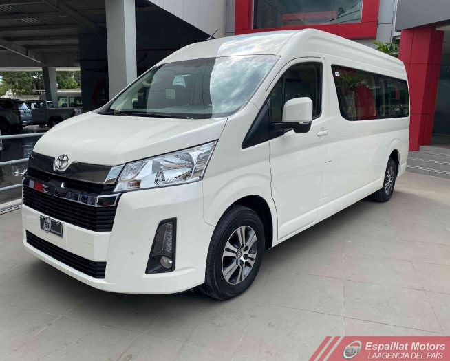 Toyota Hiace used for private transfers in Puerto Plata